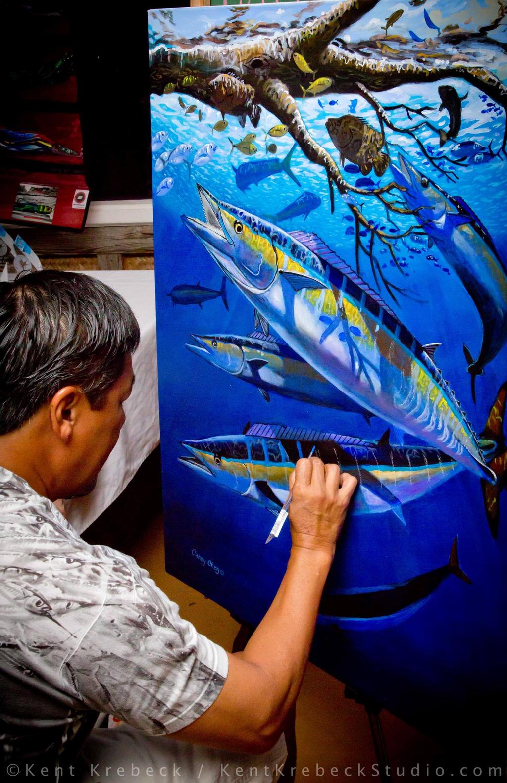 Marine Artist Carey Chen Painting Tournament Trophy for Top Team © John Bell